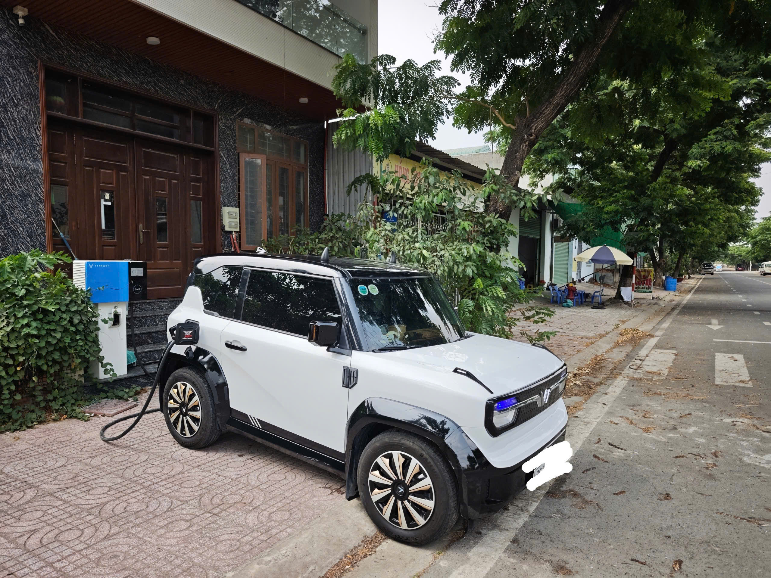 VinFast VF3 màu trắng